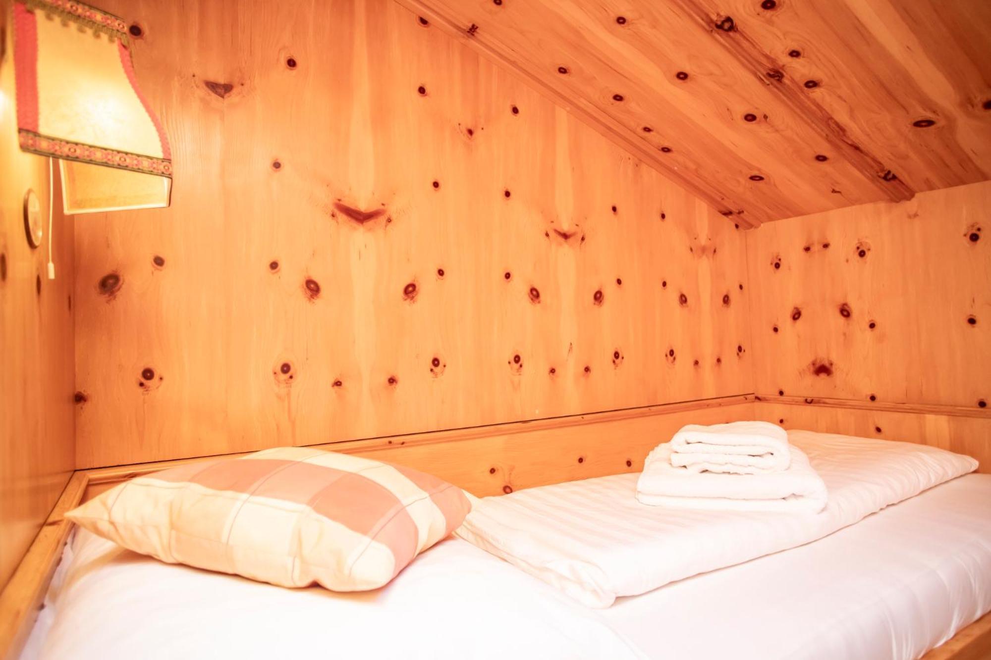 Ferienhaus Zauberberg - Magie Der Alpen - By Loewenherz Mittenwald Luaran gambar